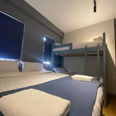 Dutch House
